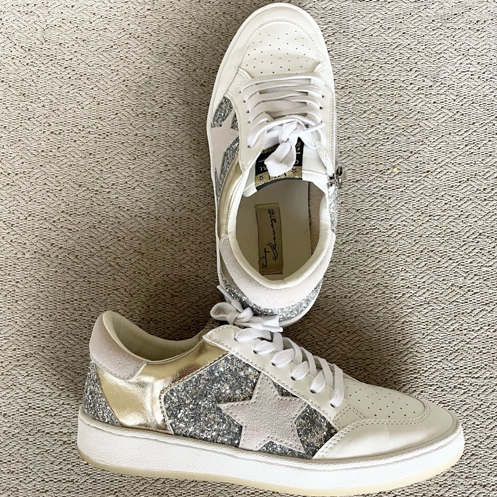 Vintage Havana Sneakers